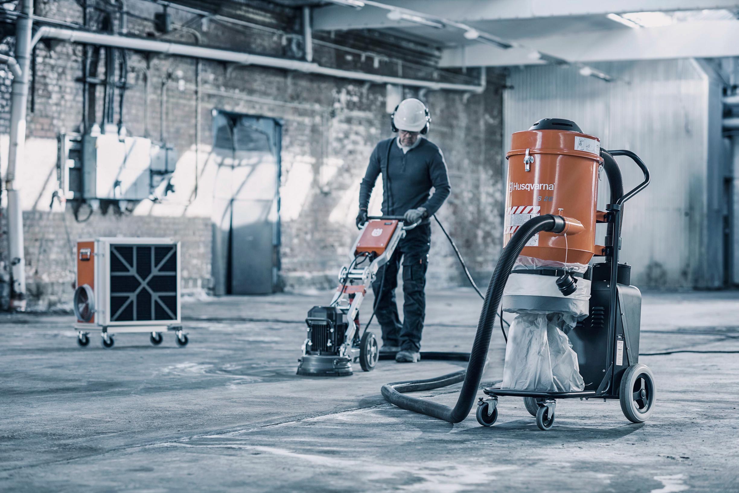 S26-PG-280_web9vAjULvNpKjtX