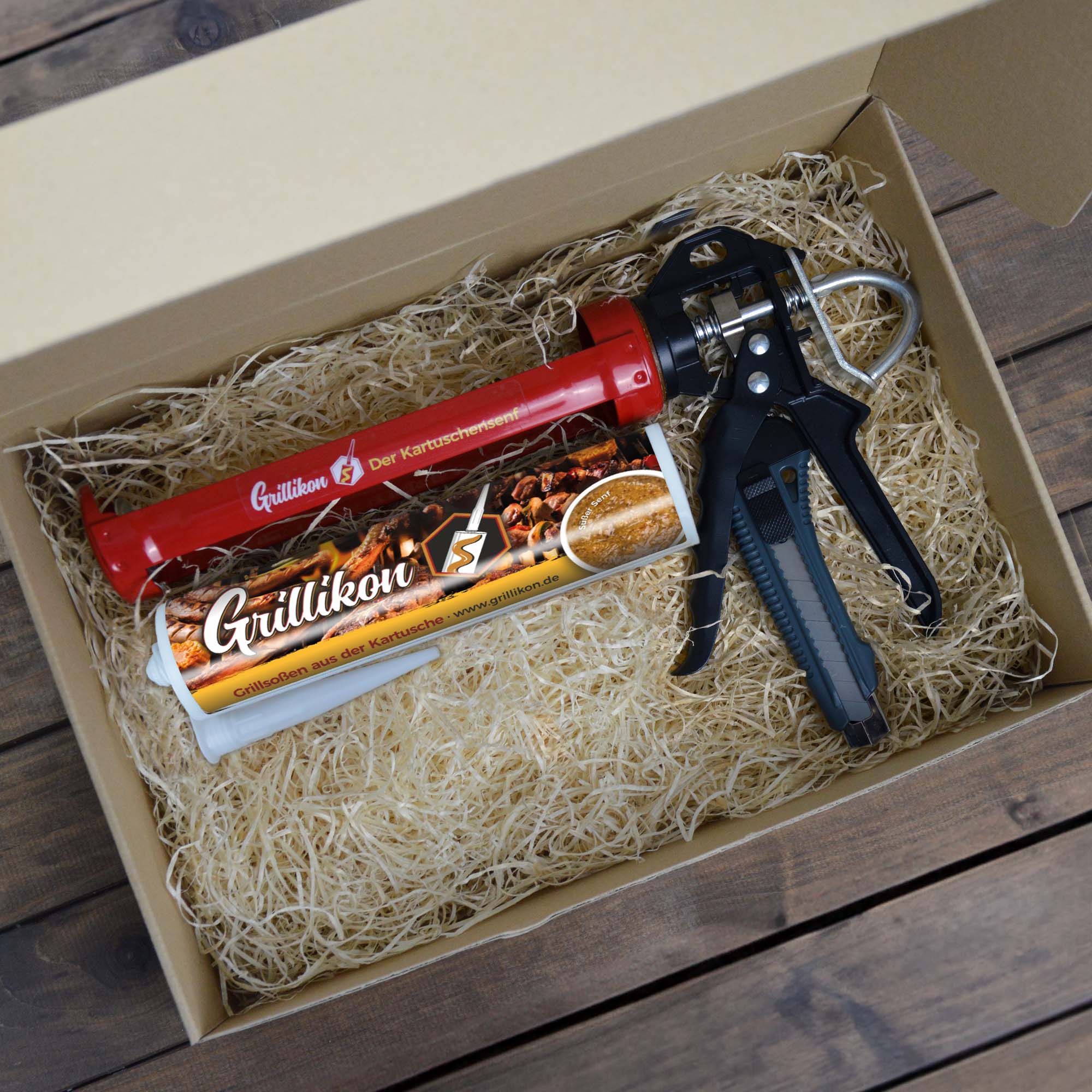 Grillikon Geschenkset „Lehrling“ Süßer Senf in 300 ml Kartusche Grillikon Geschenkset „Lehrling“ Süßer Senf in 300 ml Kartusche