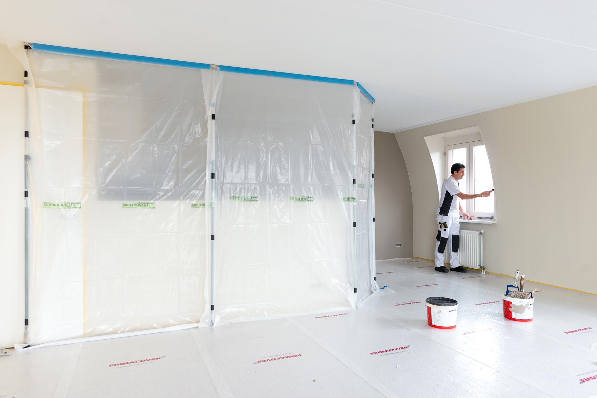 Curtain-Wall-Staubschutzwand-Anwendung-04 Curtain-Wall Staubschutzwand System Starterkit 4,5 m x 4 m