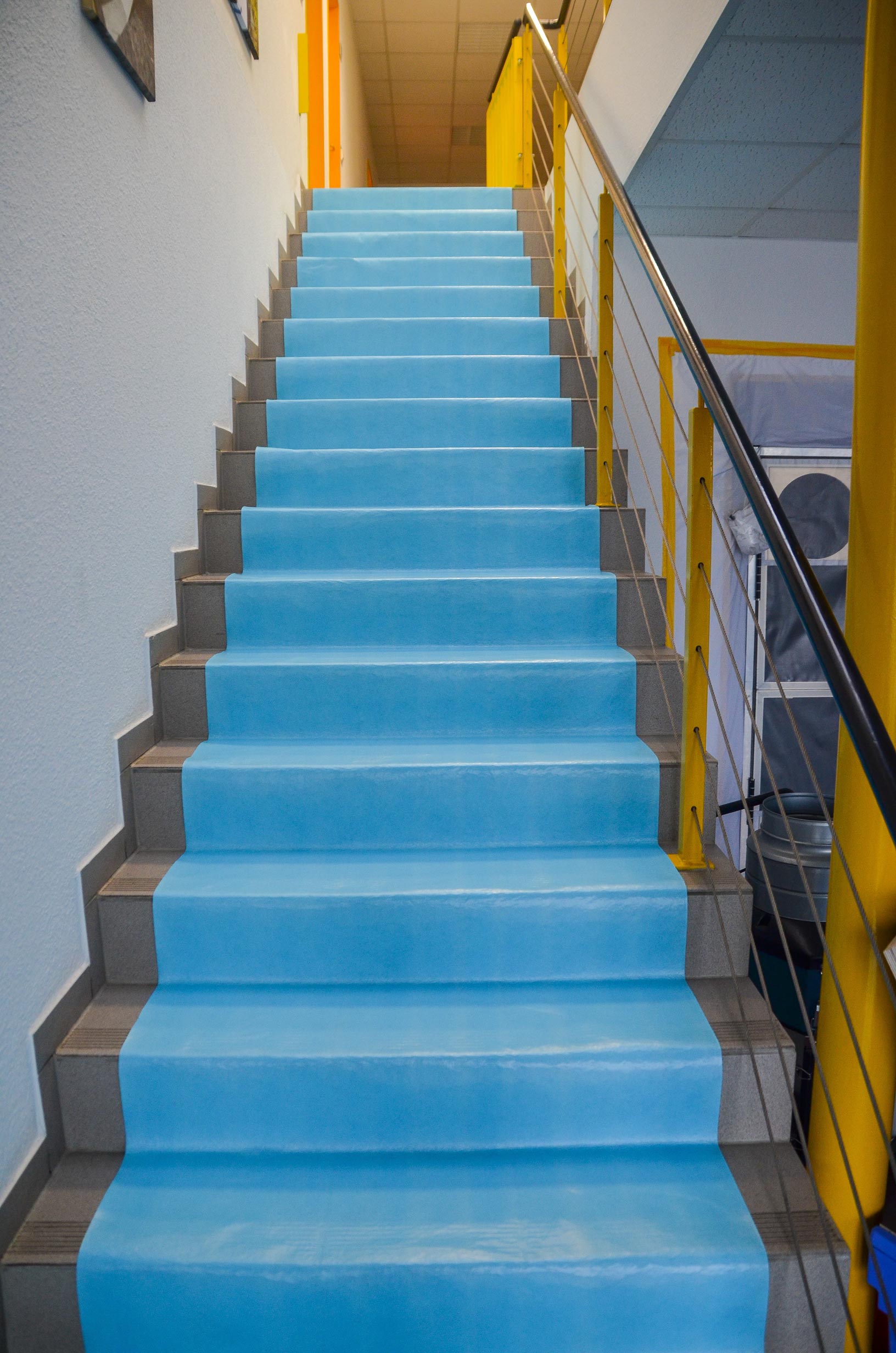 zero-dust-abdeckvlies-selbsthaftend-atmungsaktiv-1-x-25-m-mit-membrane-160-g-aktivturbo-zd-_6