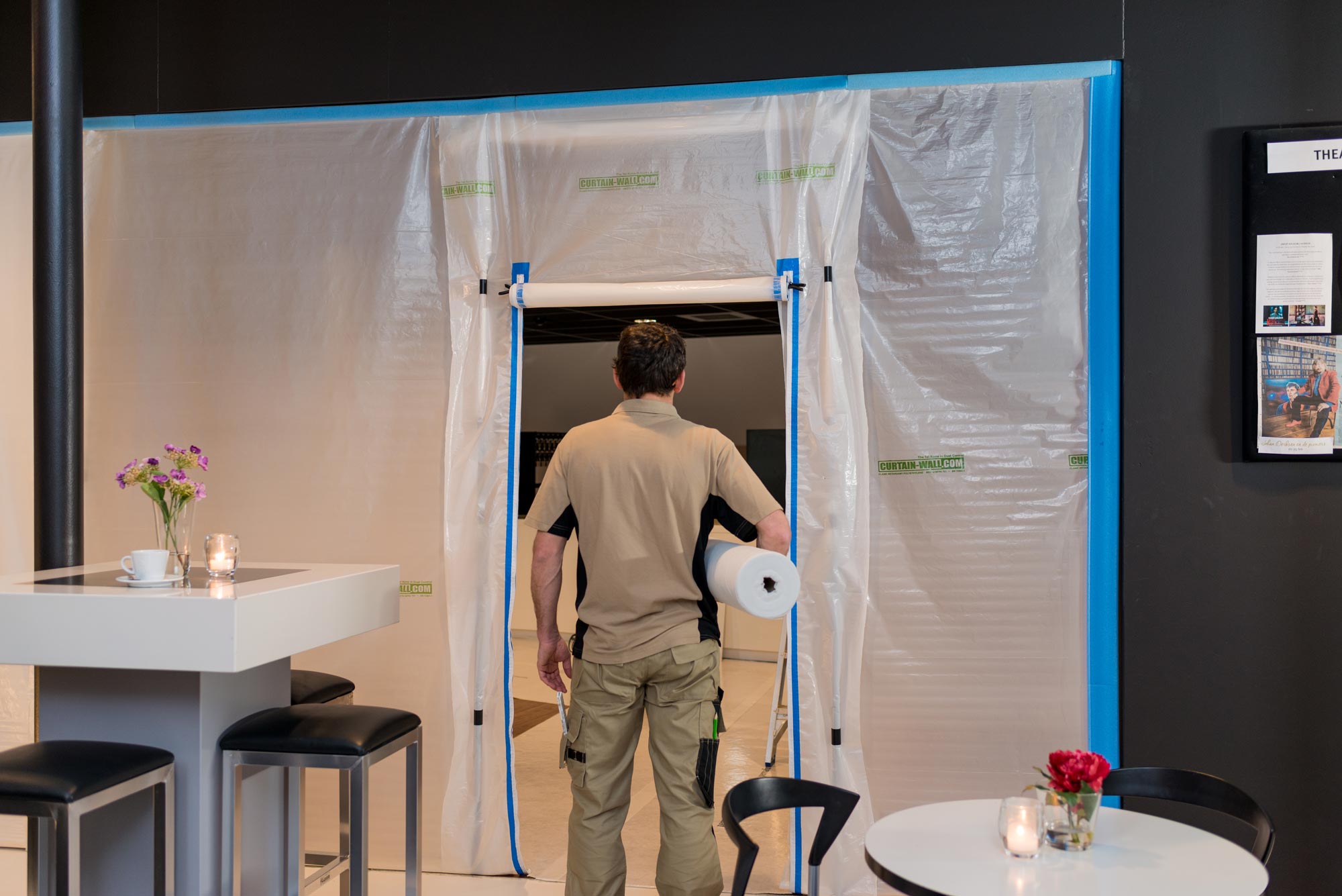 Curtain-Wall-Staubschutzwand-Anwendung-07 Curtain-Wall Staubschutzwand System Starterkit 4,5 m x 4 m